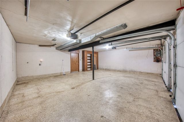 219 Center New Texas Road, Plum Boro, PA 15239