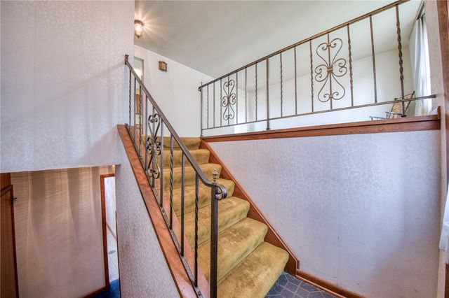 219 Center New Texas Road, Plum Boro, PA 15239