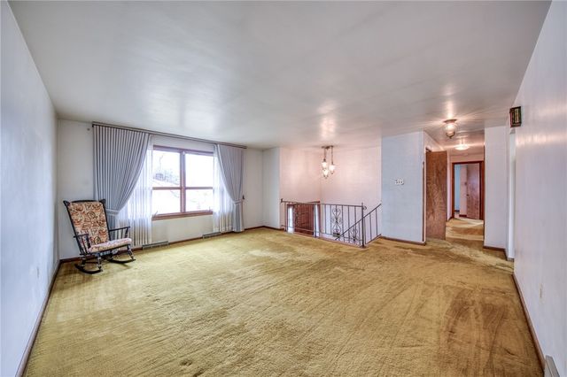 219 Center New Texas Road, Plum Boro, PA 15239