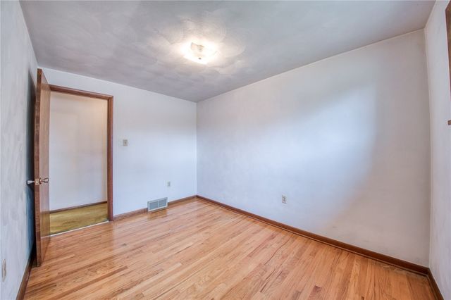 219 Center New Texas Road, Plum Boro, PA 15239