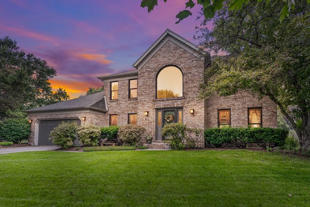 484 Blodgett Court, Naperville, IL 60565