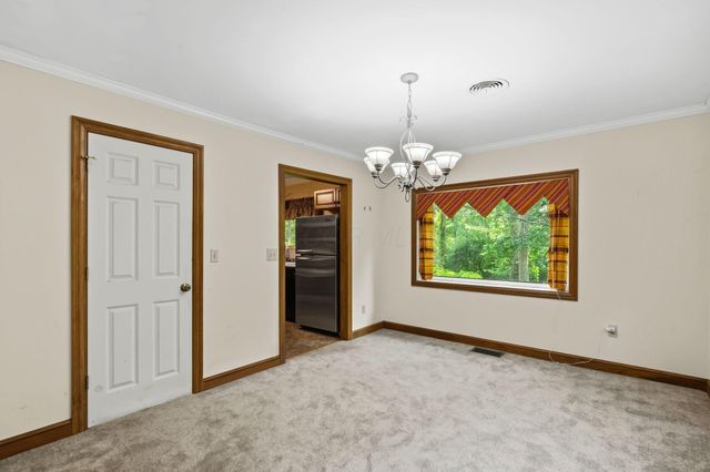 5774 London Groveport Road, Orient, OH 43146