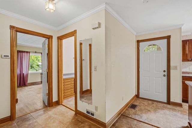 5774 London Groveport Road, Orient, OH 43146