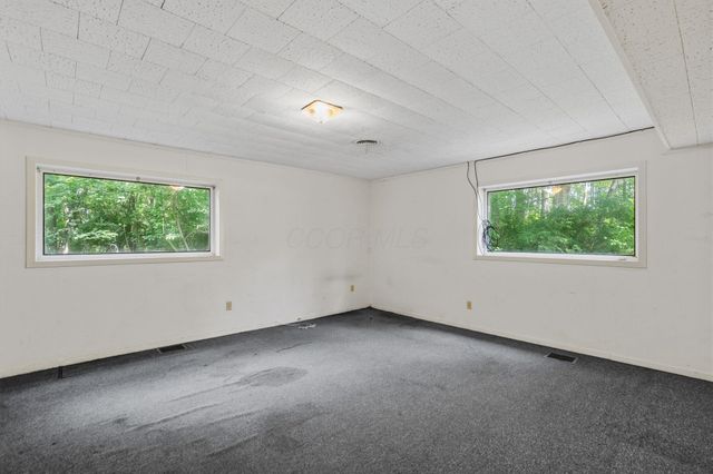 5774 London Groveport Road, Orient, OH 43146