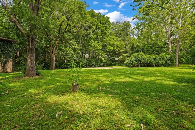 5774 London Groveport Road, Orient, OH 43146