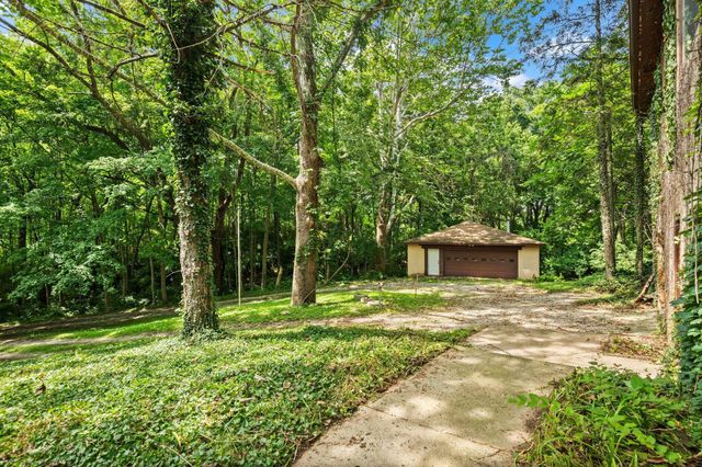 5774 London Groveport Road, Orient, OH 43146