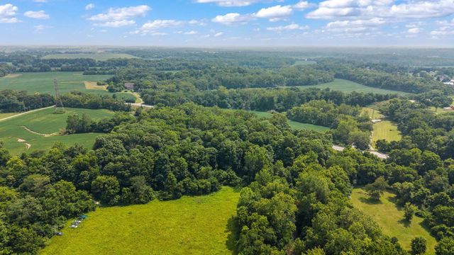 5774 London Groveport Road, Orient, OH 43146