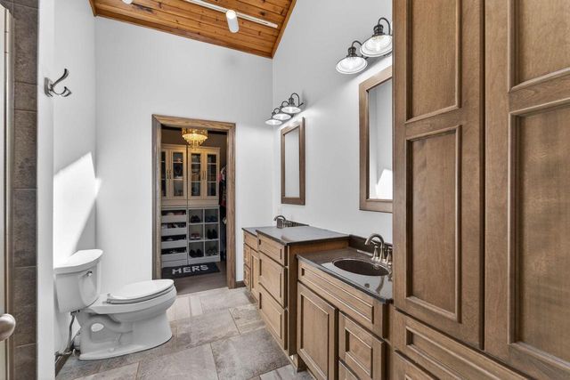 3522 Britton ROAD, Union Grove, WI 53182