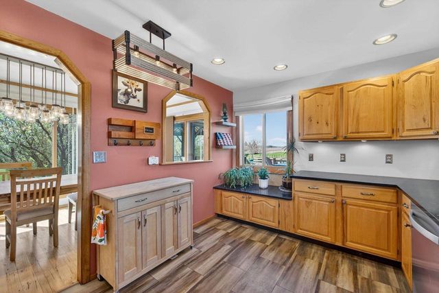3522 Britton ROAD, Union Grove, WI 53182