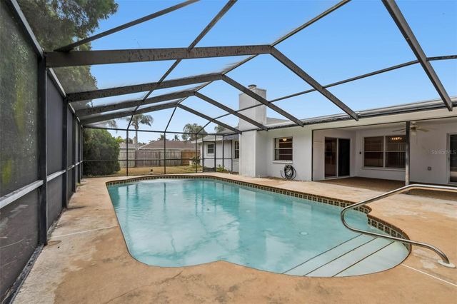 10711 FRANCES LANE, Largo, FL 33774