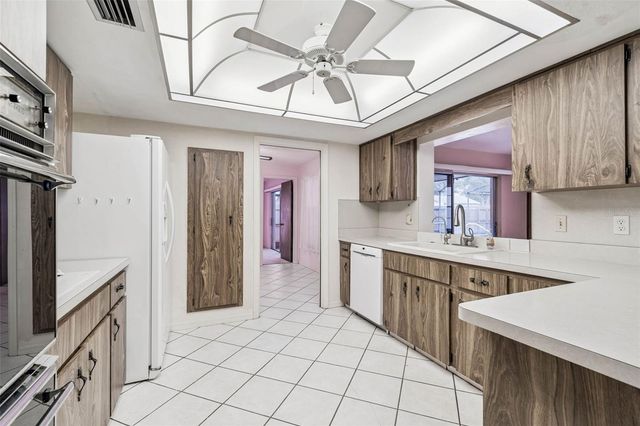 10711 FRANCES LANE, Largo, FL 33774