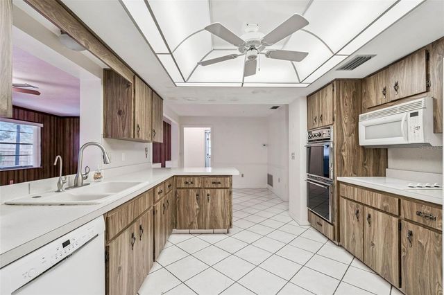 10711 FRANCES LANE, Largo, FL 33774