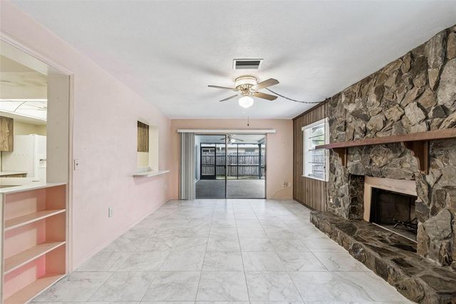 10711 FRANCES LANE, Largo, FL 33774