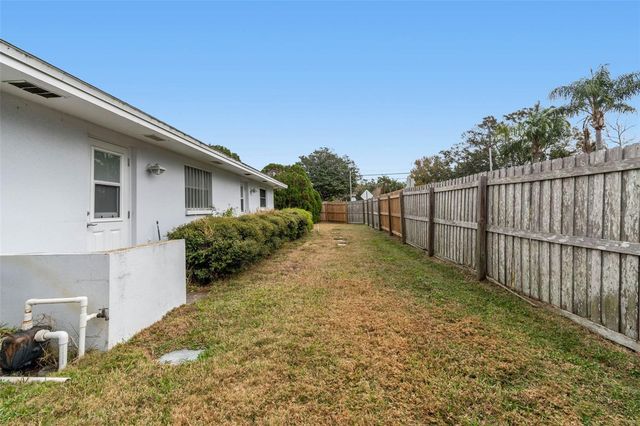 10711 FRANCES LANE, Largo, FL 33774