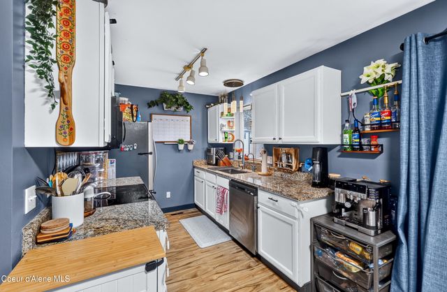 2201 N Cabinet ST, Post Falls, ID 83854
