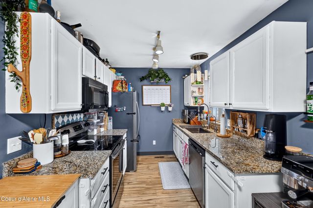 2201 N Cabinet ST, Post Falls, ID 83854