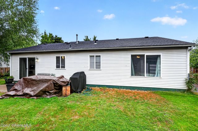 2201 N Cabinet ST, Post Falls, ID 83854