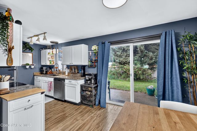2201 N Cabinet ST, Post Falls, ID 83854