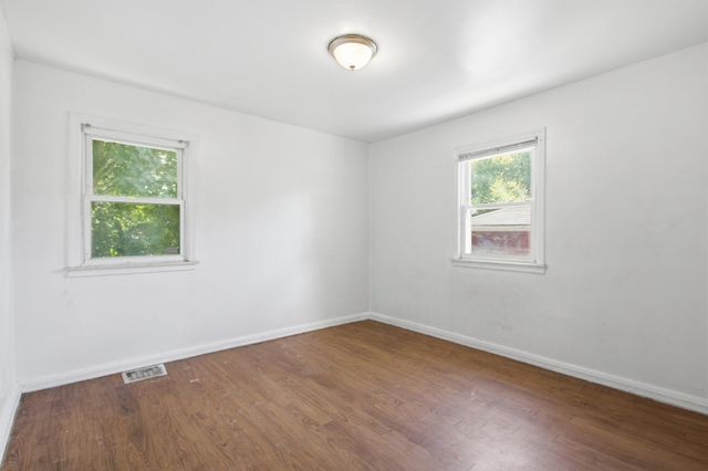 182 Summit Street, Pontiac City, MI 48342