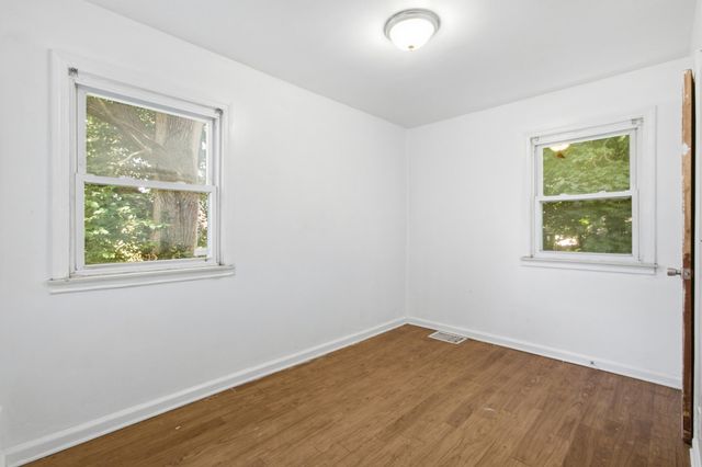 182 Summit Street, Pontiac City, MI 48342