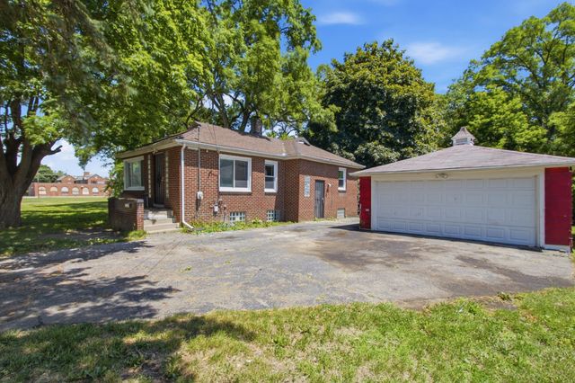 182 Summit Street, Pontiac City, MI 48342