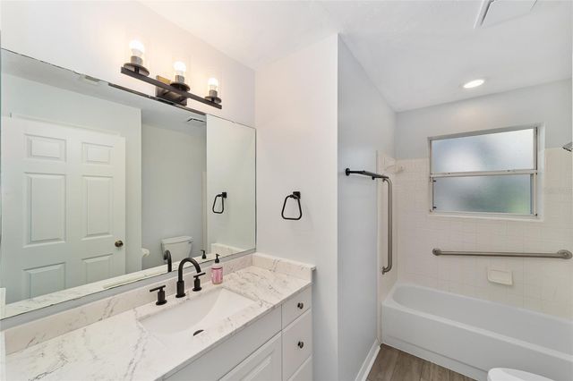 10607 SW 55TH PLACE, Gainesville, FL 32608