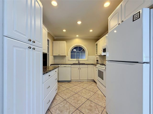 2825 WENDOVER TERRACE, Palm Harbor, FL 34685