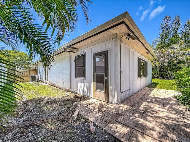 2825 WENDOVER TERRACE, Palm Harbor, FL 34685