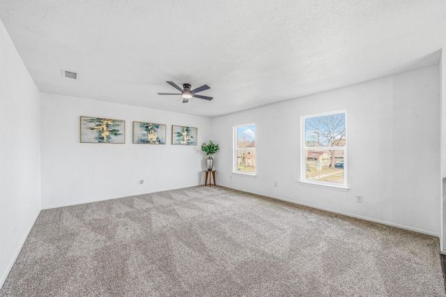 713 Sugar Hill Drive, La Porte, TX 77571