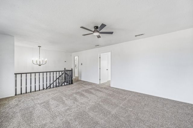 713 Sugar Hill Drive, La Porte, TX 77571