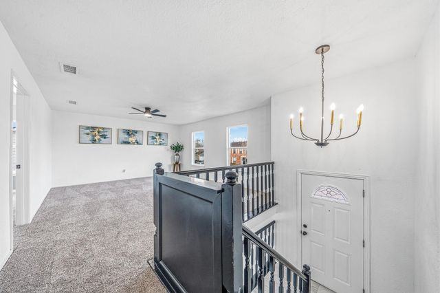 713 Sugar Hill Drive, La Porte, TX 77571