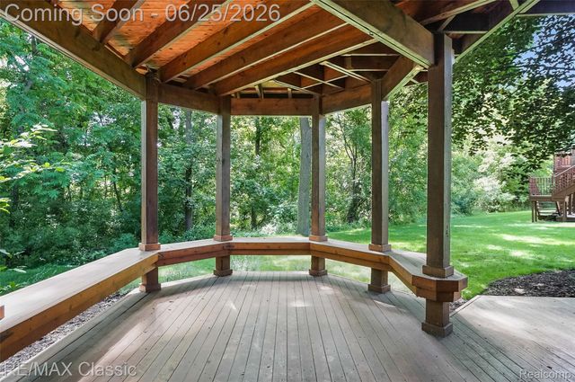 7439 Millwood, West Bloomfield Charter Township, MI 48322