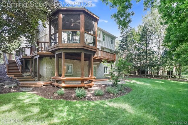 7439 Millwood, West Bloomfield Charter Township, MI 48322