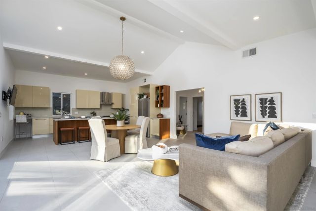 4134 Epanow, San Diego, CA 92117
