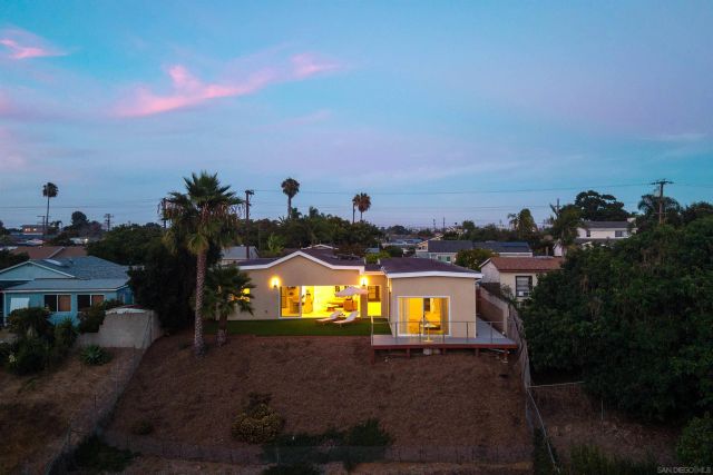 4134 Epanow, San Diego, CA 92117