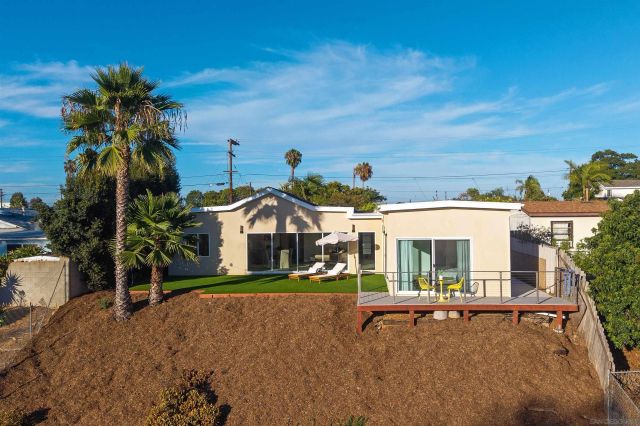 4134 Epanow, San Diego, CA 92117