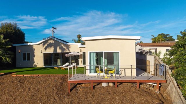 4134 Epanow, San Diego, CA 92117