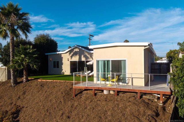 4134 Epanow, San Diego, CA 92117