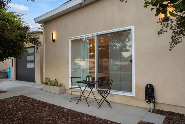 4134 Epanow, San Diego, CA 92117