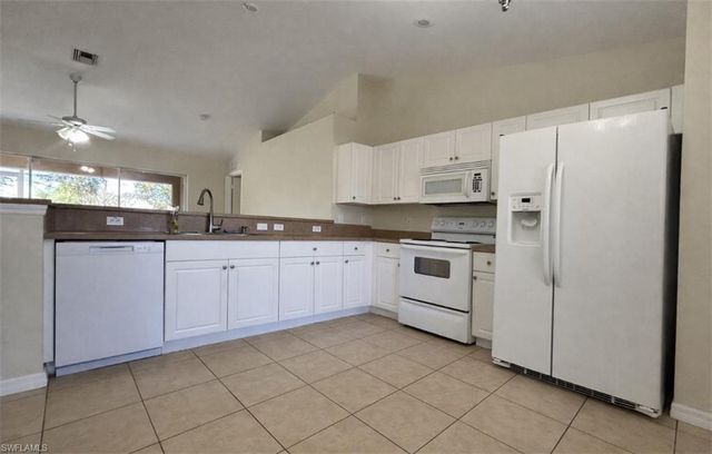 2010 NE 13th PL, Cape Coral, FL 33909