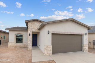 1120 Bronze Hill Avenue, Santa Teresa, NM 88008
