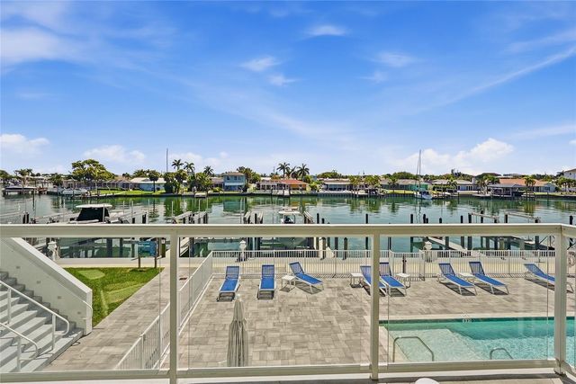 415 ISLAND WAY 204, Clearwater, FL 33767