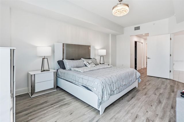 415 ISLAND WAY 204, Clearwater, FL 33767