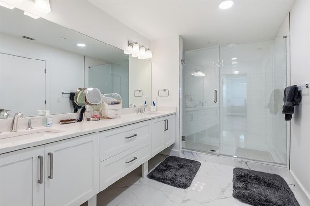 415 ISLAND WAY 204, Clearwater, FL 33767