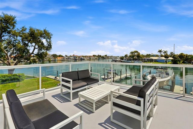 415 ISLAND WAY 204, Clearwater, FL 33767