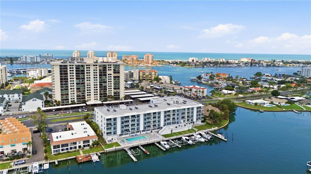 415 ISLAND WAY 204, Clearwater, FL 33767
