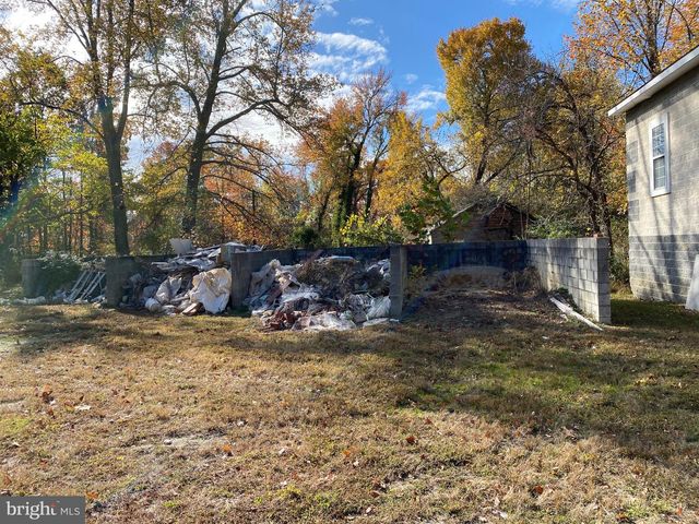 321 CAMBRIDGE ST, Fredericksburg, VA 22405