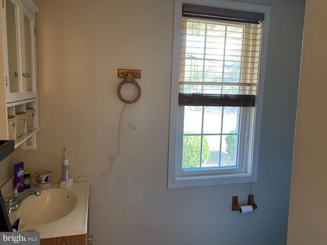 321 CAMBRIDGE ST, Fredericksburg, VA 22405