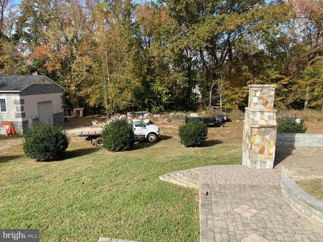 321 CAMBRIDGE ST, Fredericksburg, VA 22405