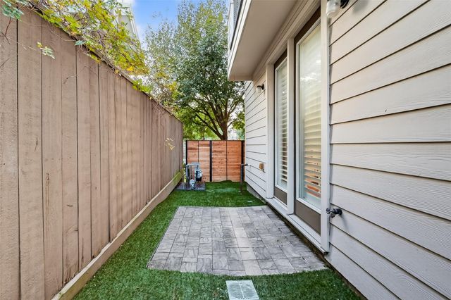 620 Rutland Street A, Houston, TX 77007